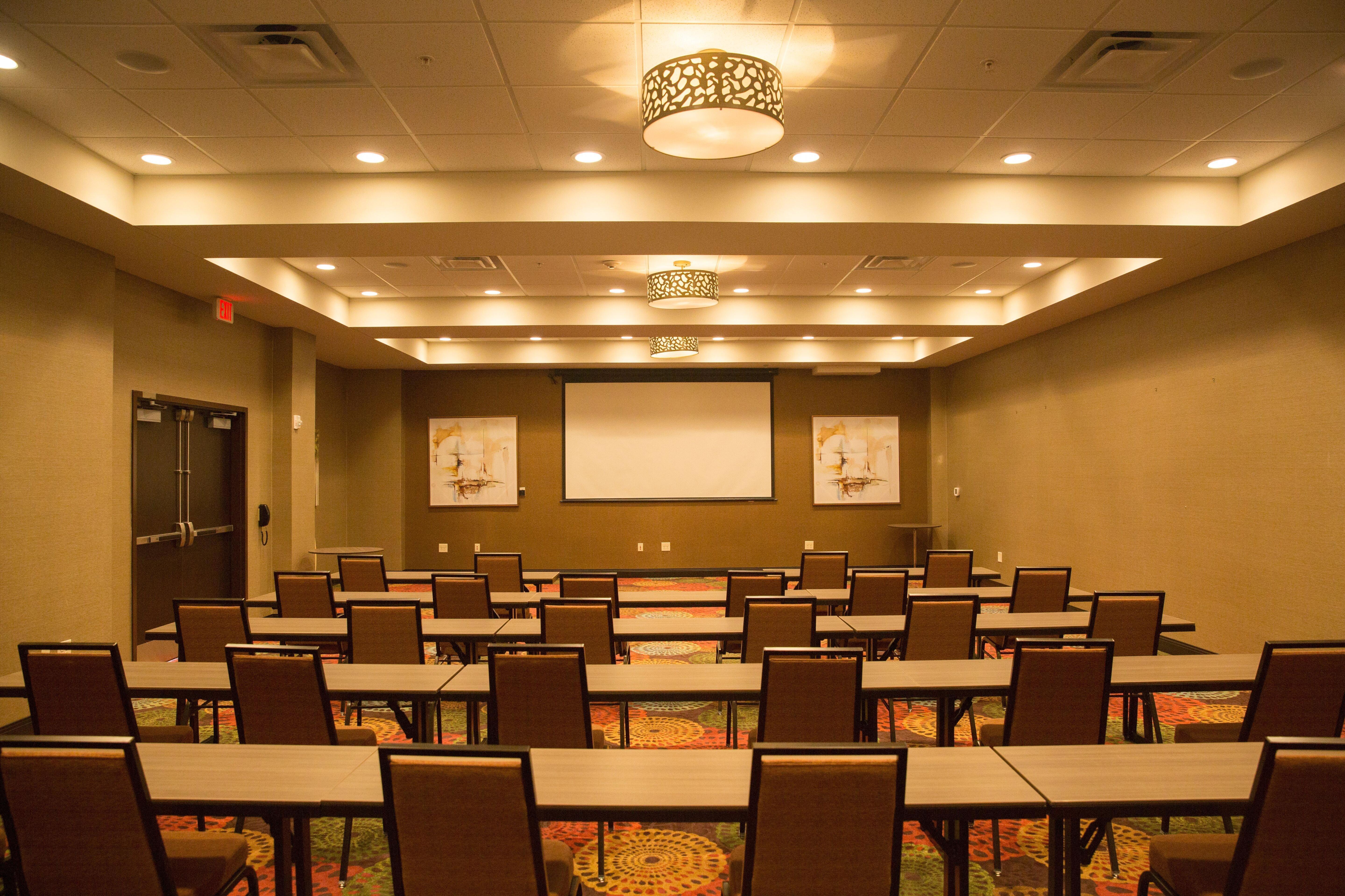 Holiday Inn Murfreesboro By Ihg Bagian luar foto
