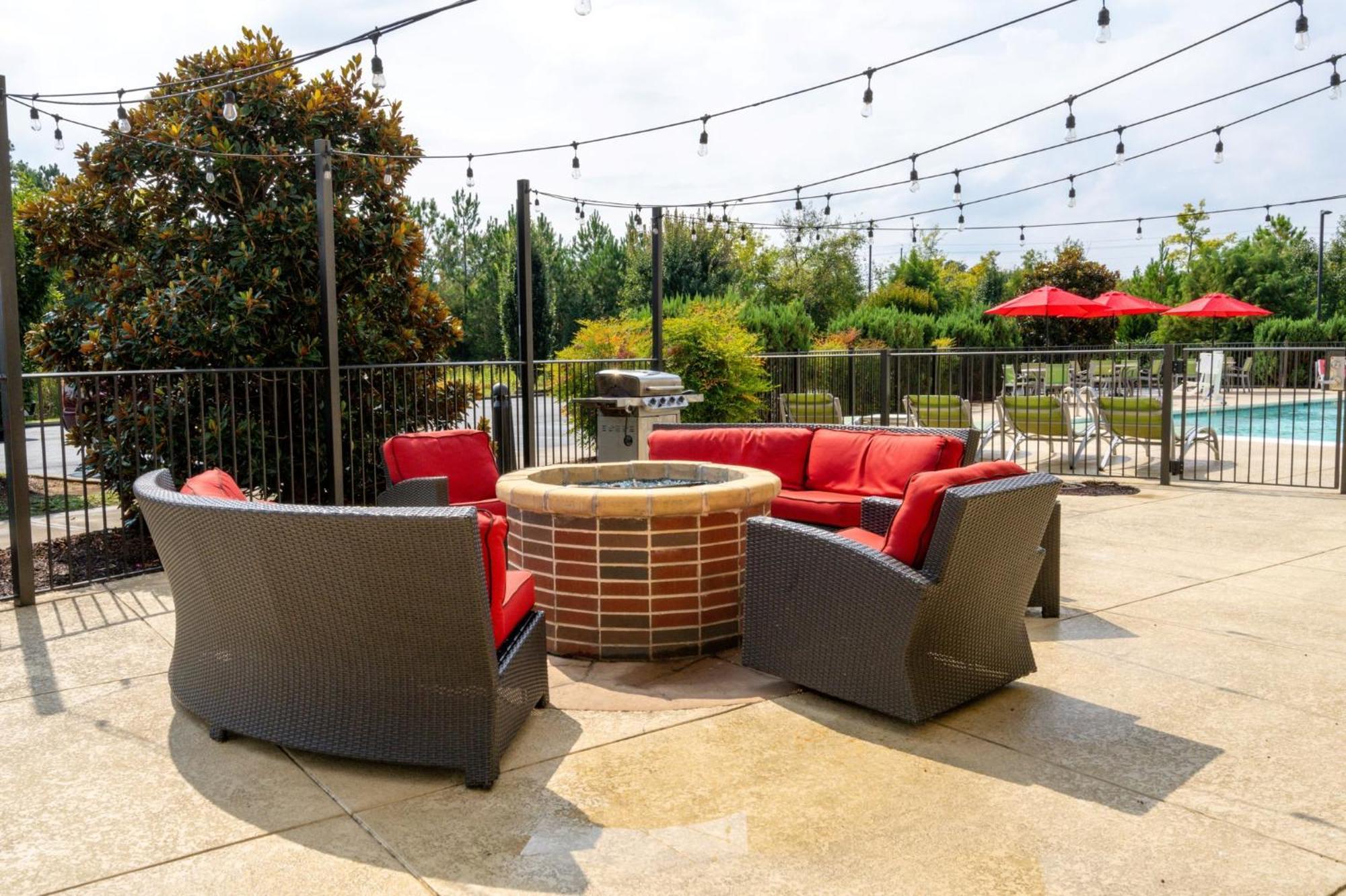 Holiday Inn Murfreesboro By Ihg Bagian luar foto