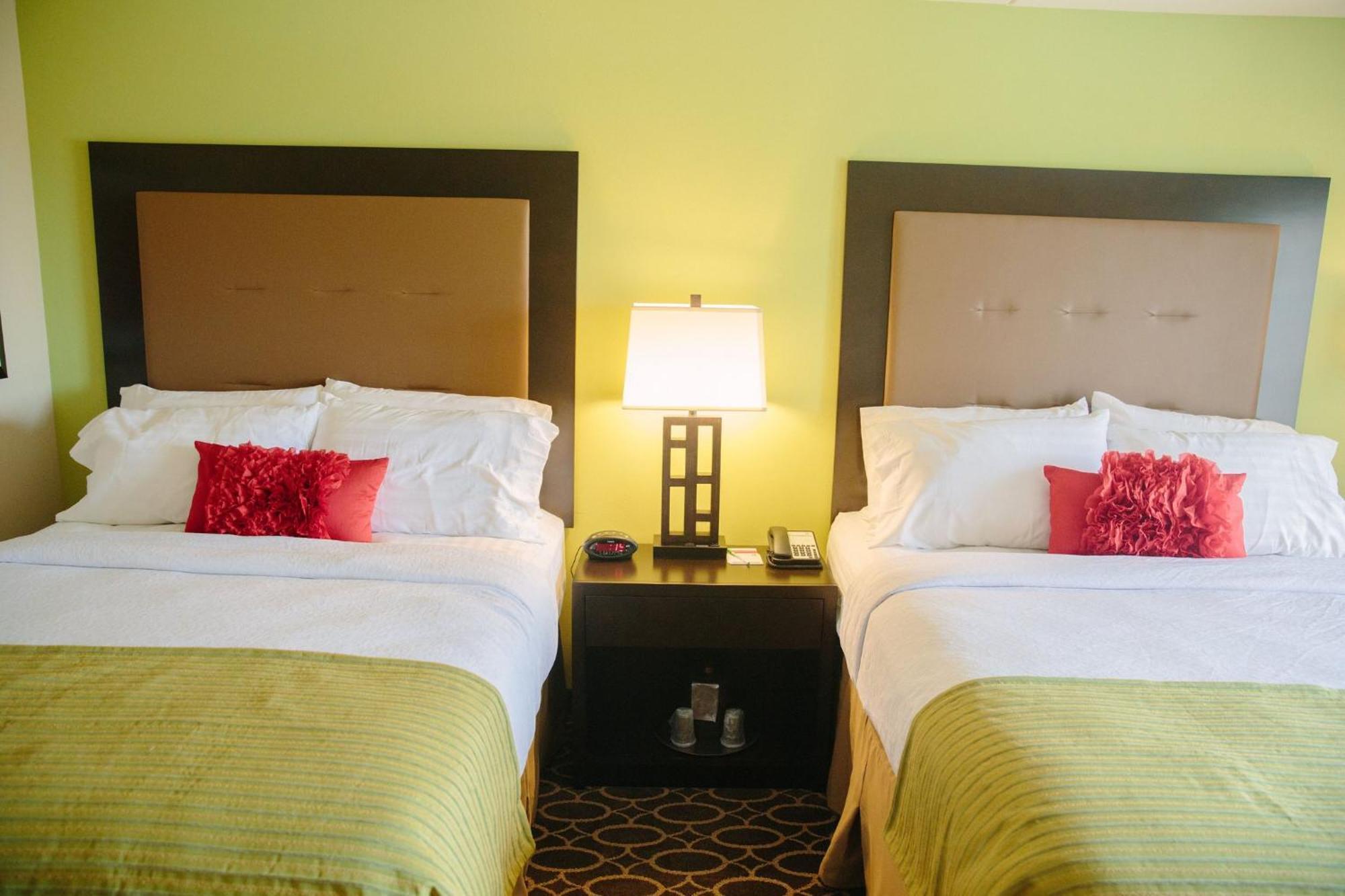Holiday Inn Murfreesboro By Ihg Bagian luar foto